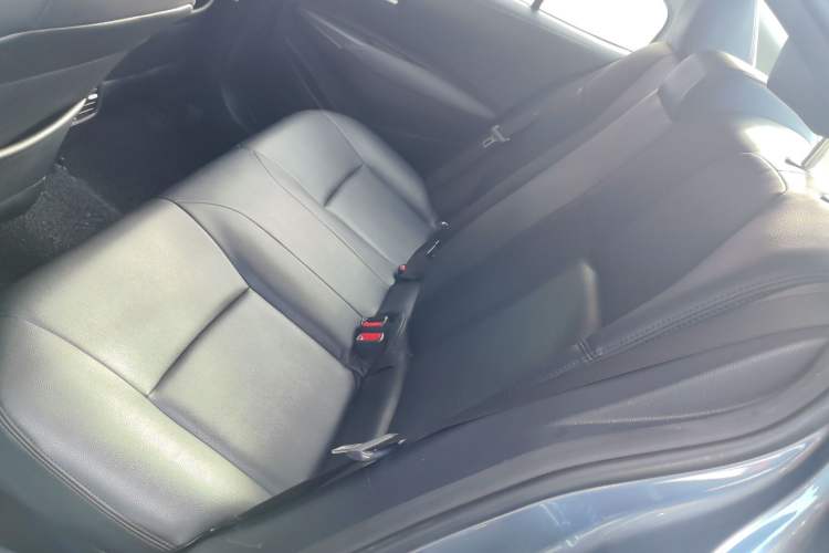 Used Toyota Corolla 2021 Dual-Motor 1.8L E-CVT Elite Edition
