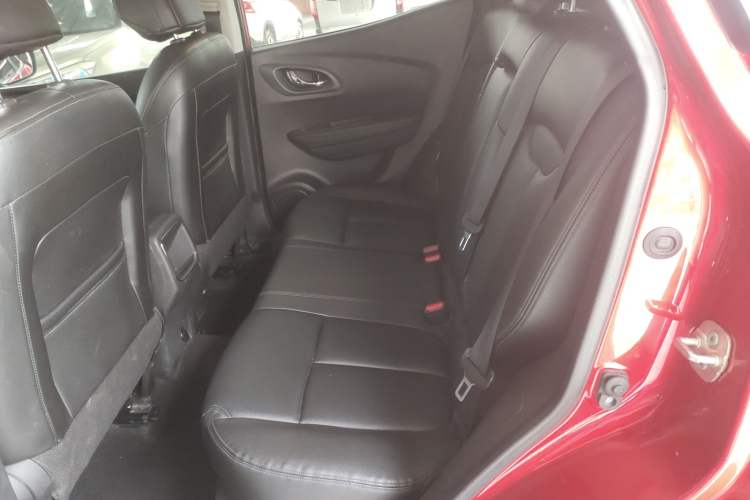 Used Renault Kadjar 2017 2.0L Two-Wheel-Drive Leading Edition
