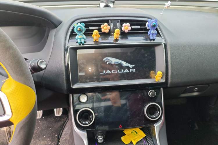 Used Jaguar XEL 2019 2.0T 200 PS Deluxe Edition