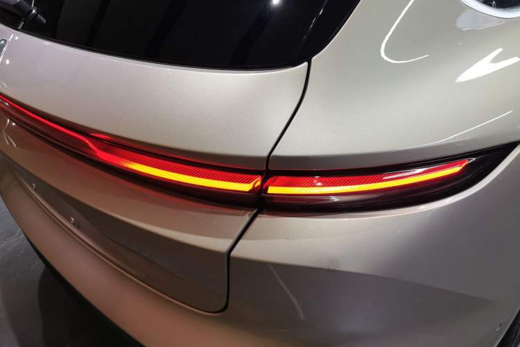 Used Nio ET5T 2024 75kWh Touring