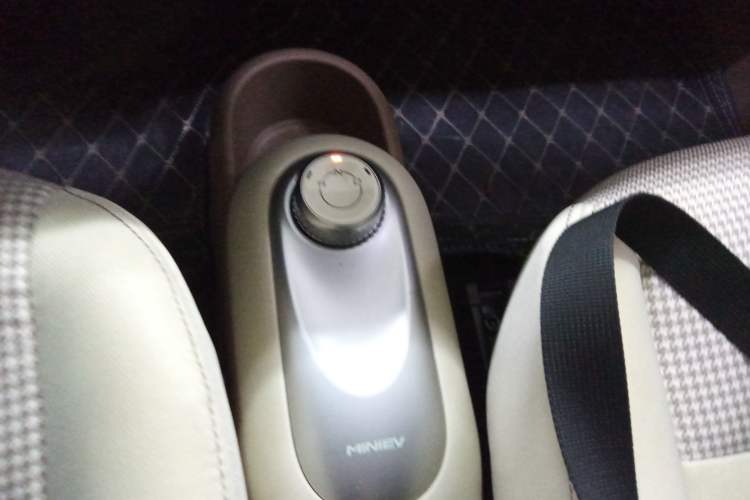 Used Wuling Hongguang MINIEV 2025 Four-Door Version Advanced Edition