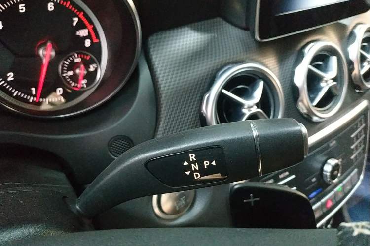 Used Mercedes-Benz GLA 2018 GLA 200 Fashion Model