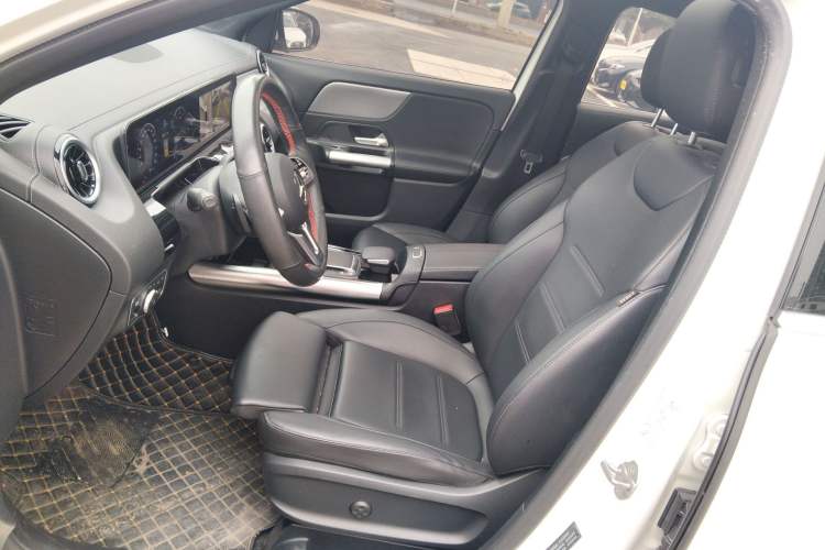 Used Mercedes-Benz GLA 2023 Facelifted GLA 200
