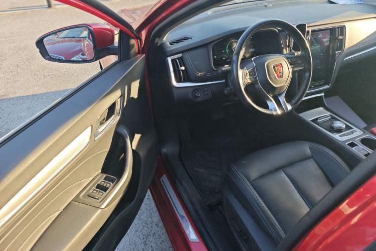 Used Roewe i6 New Energy 2017 45T Hybrid Connect & Smart Enjoyment Edition
