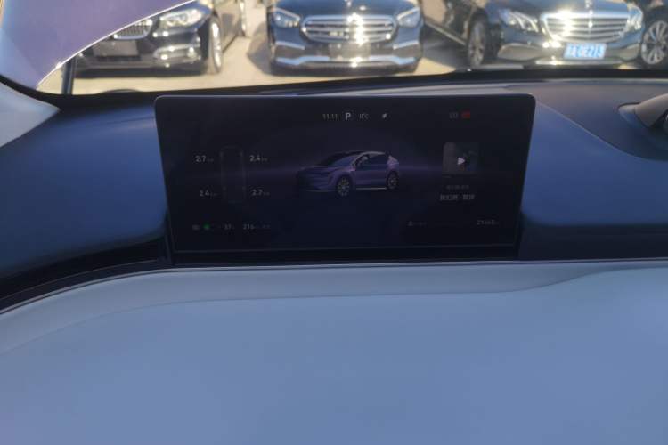 Used Hima Luxeed R7 2024 All-Electric 736 km Ultra
