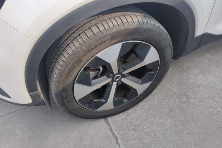 Used Volvo XC40 2024 B4 4x4 Smart Luxury Edition