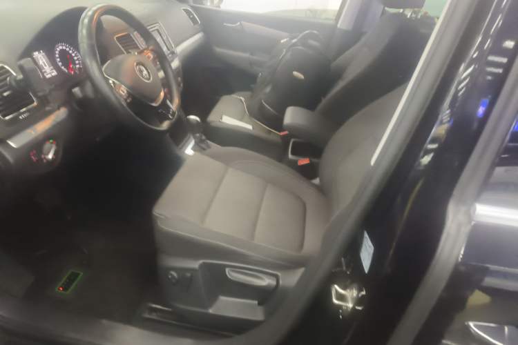 Used Volkswagen Sharan 2018 280TSI Enjoyment Model 7 Seats
