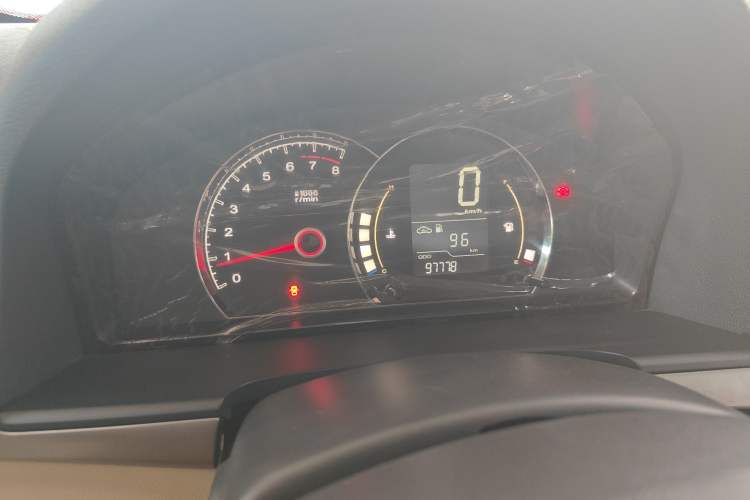 Used Roewe 350 2015 1.5L Manual Luxury Sunroof Edition
