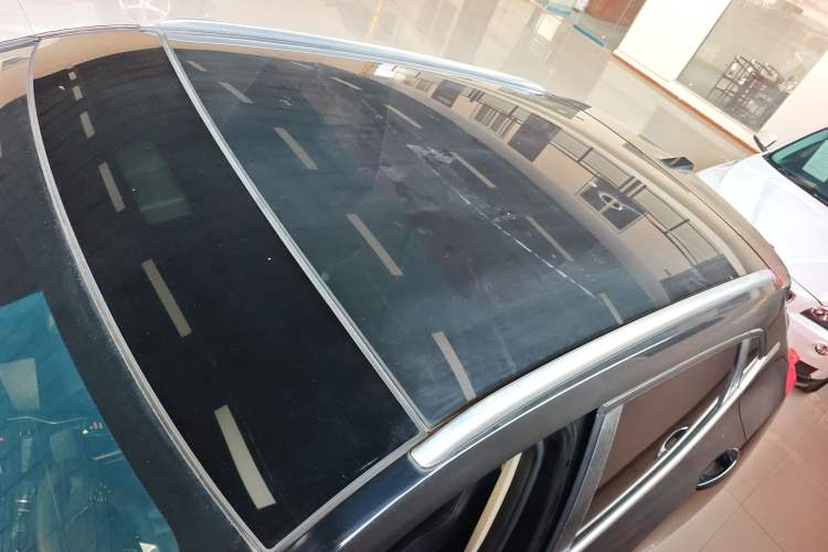 Used Wey VV5 2021 1.5T Two-Wheel Drive Smart Pioneer
