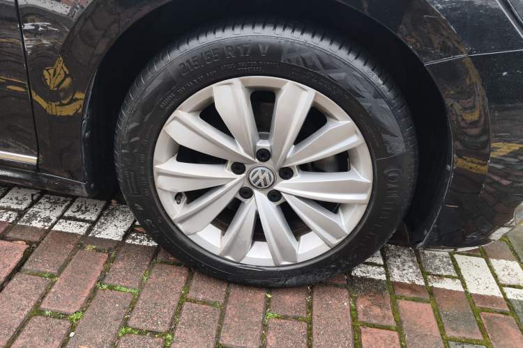 Used Volkswagen Passat 2019 330TSI Elite Edition China VI
