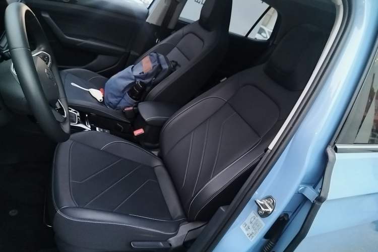 Used Volkswagen Tharu 2025 NewRui 300TSI Prestige Edition