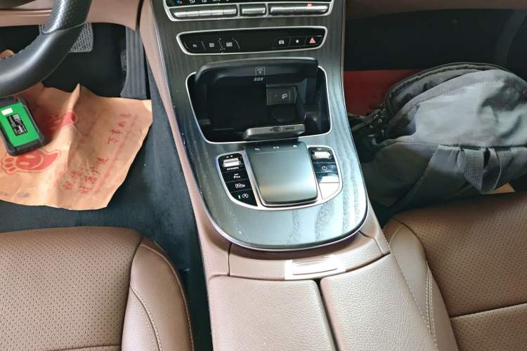 Used Mercedes-Benz E-Class 2021 E 300 L Sporty and Stylish Model
