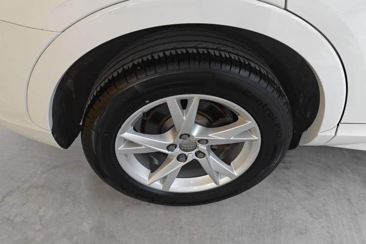 Used Audi Q3 2017 35 TFSI Fashion Model
