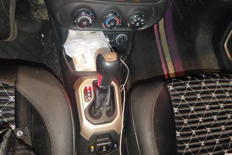 Used  Renegade 2017 180T Automatic High-Energy Version
