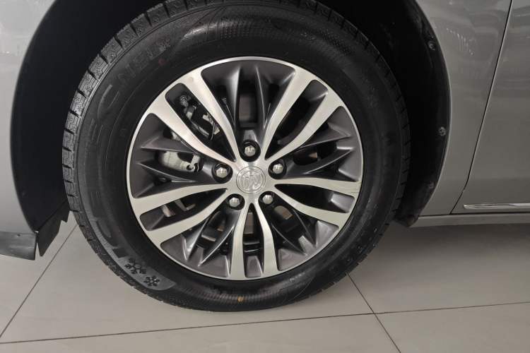 Used Buick GL8 2023 ES Lu Zun Deluxe Model