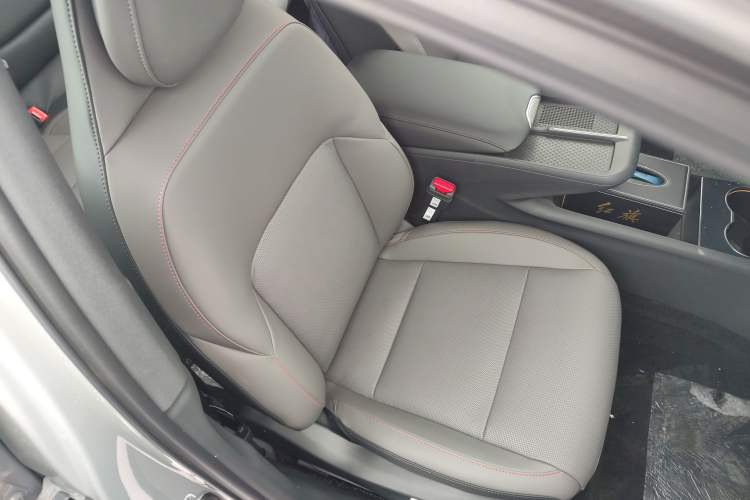 Used Hongqi EH7 2025 640 All-Wheel Drive Smart Selection Edition
