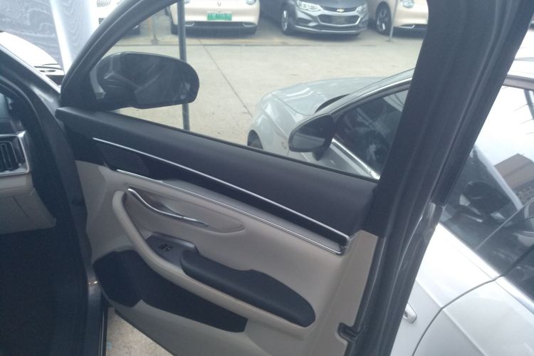 Used BYD Song PLUS New Energy 2023 Champion Edition EV 520KM Prestige Model
