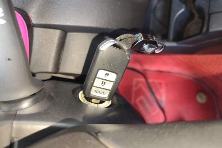 Used Honda Fit 2018 1.5L Manual Comfort Edition