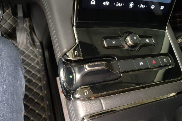 Used Nio ES8 2020 415 km Range 6-Seater Version
