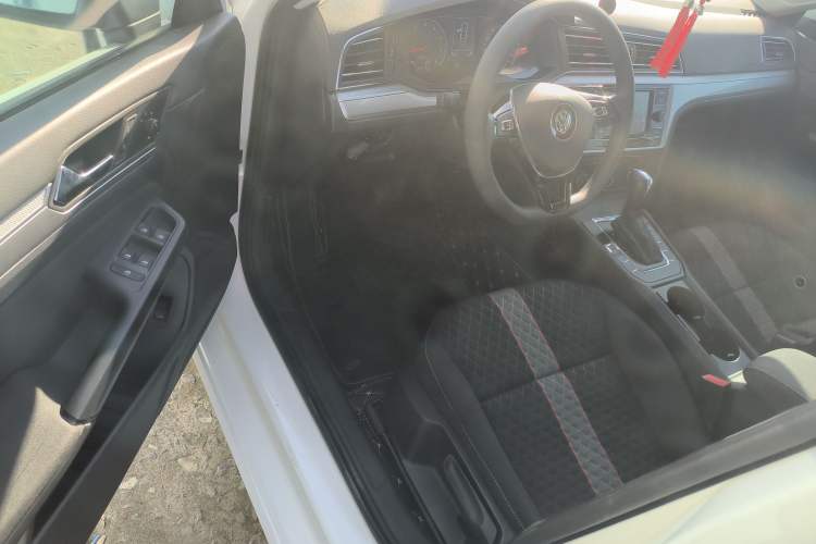 Used Volkswagen Lamando 2019 230TSI DSG Fashion Edition China VI