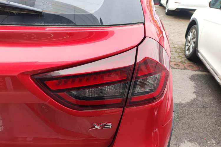 Used Geely Auto Vision X3 2020 1.5L CVT Luxury Model
