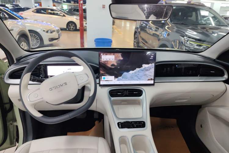 Used  Geome 2025 UP 410km Exploration+ Edition
