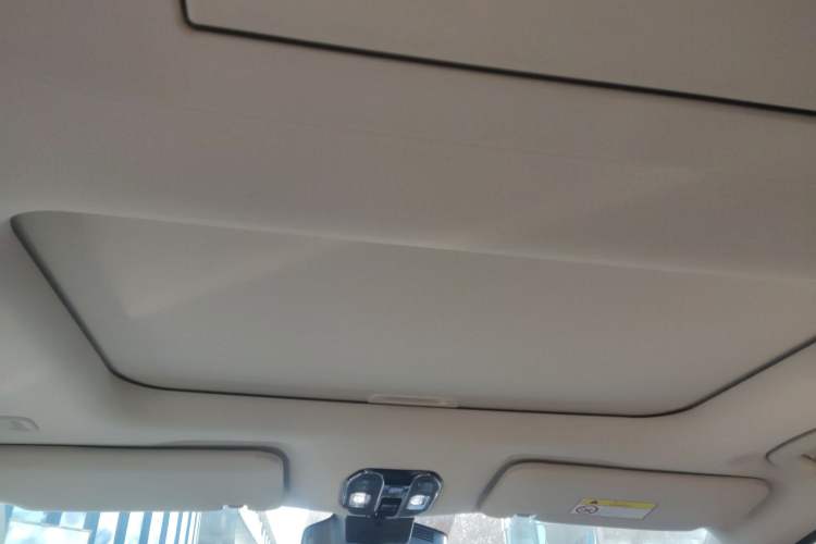 Used GAC Trumpchi Xiangwang M8 2025 Kunkun Series Ultra First-Class Cabin
