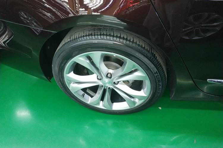 Used Buick LaCrosse 2022 Avenir Avia First Edition
