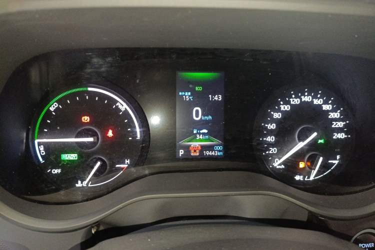 Used Toyota Granvia 2024 2.5L Hybrid Luxury Edition