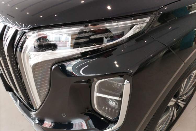 Used Hongqi HS7 PHEV 
