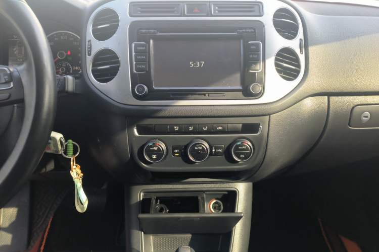 Used Volkswagen Tiguan 2015 1.8TSI Automatic Two-Wheel Drive Comfort Edition