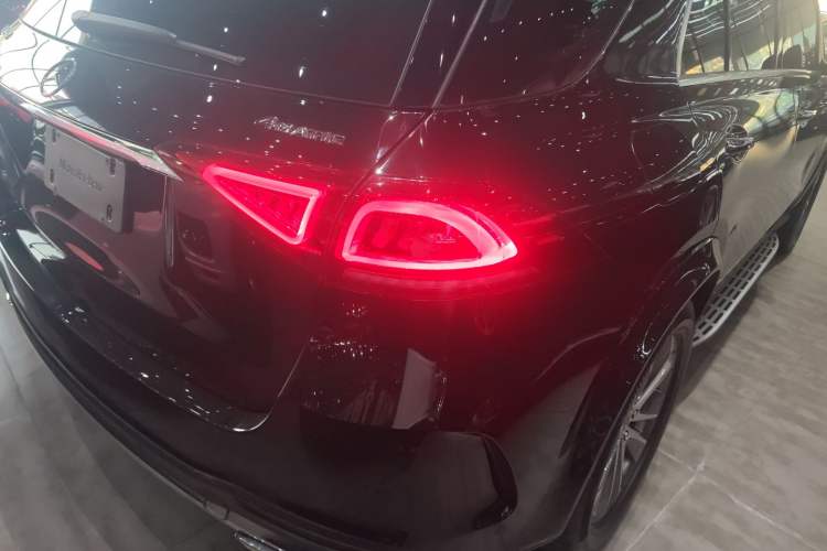 Used Mercedes-Benz GLE 2022 Facelifted GLE 350 4MATIC Fashion Edition
