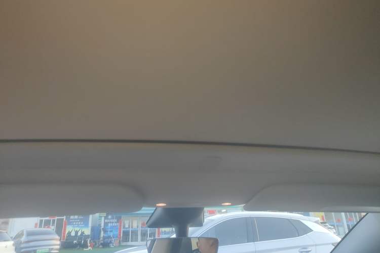 Used Tesla Model Y 2023 Rear-Wheel-Drive Version
