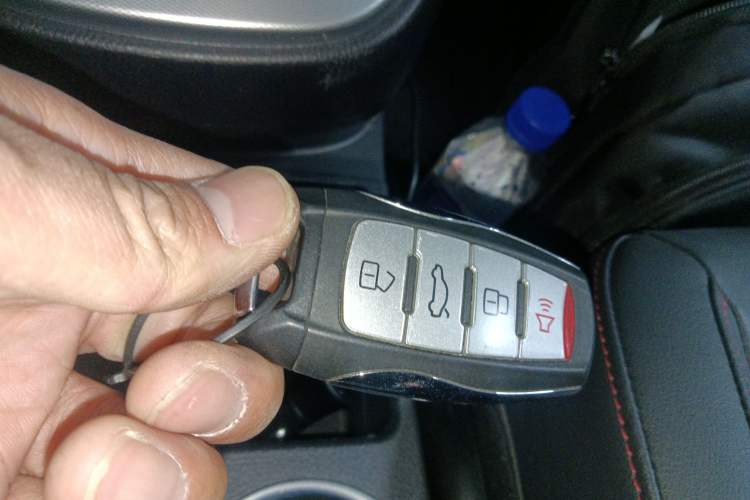 Used Haval M6 2019 1.5T DCT Two-Wheel Drive Elite Version China VI Standard
