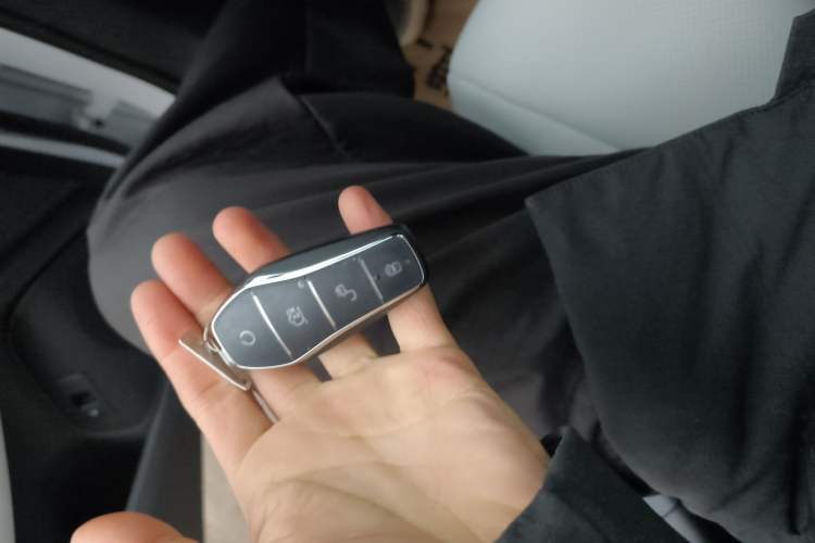 Used BYD Seal 06 New Energy 2025 DM-i Smart Drive 80KM Luxury Model
