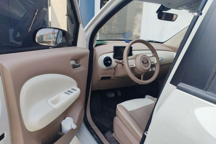 Used Wuling Hongguang MINIEV 2025 Four-Door Version Advanced Edition
