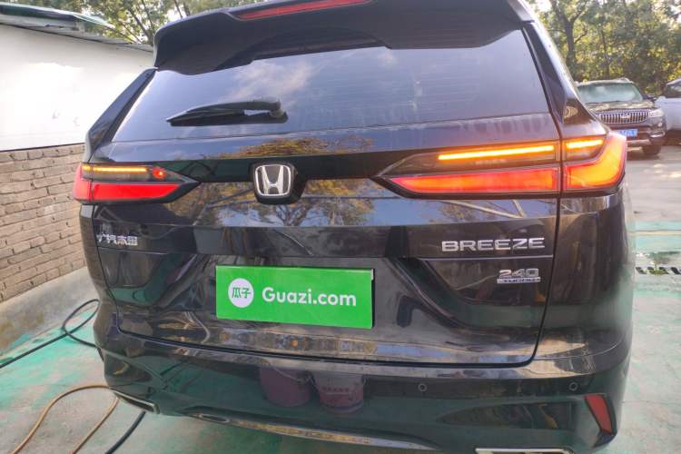 Used Honda Breeze 2023 240TURBO Two-Wheel-Drive Luxury Edition 5 Seats
