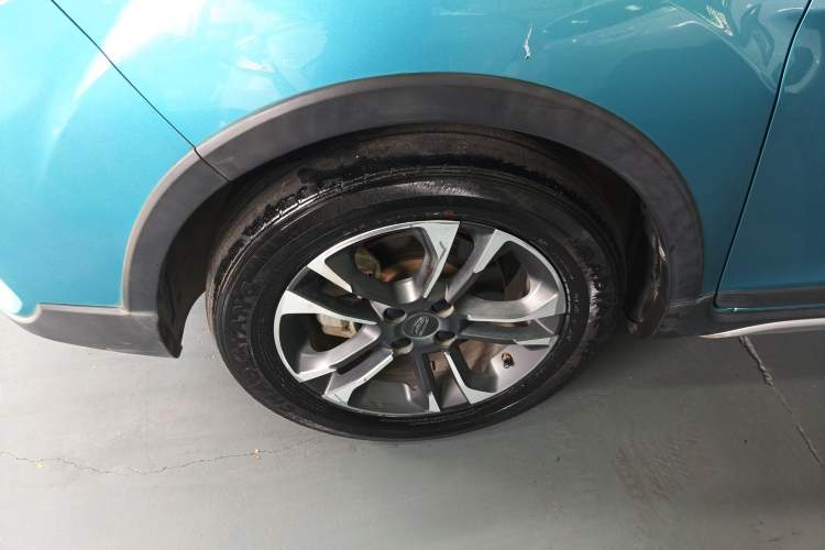 Used Geely Auto Vision X3 2019 Upgraded Model 1.5L CVT Prestige Version