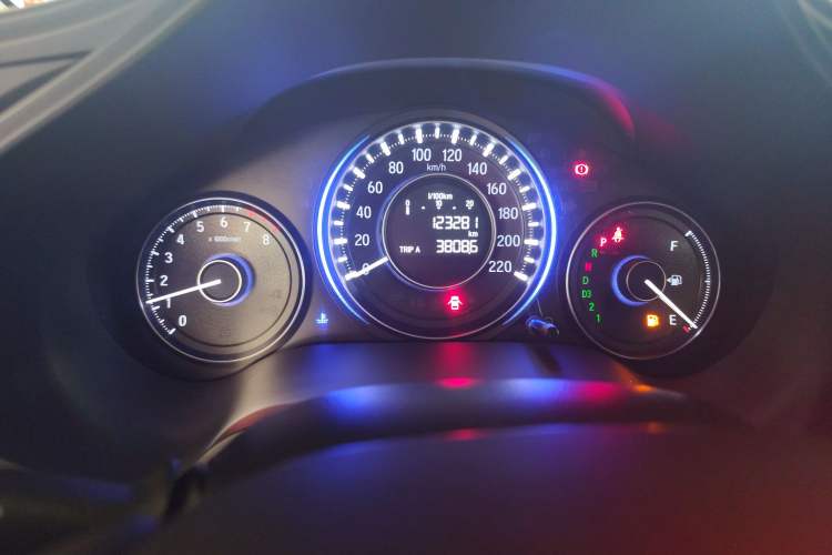 Used Honda Crider 2015 1.8L Automatic Luxury Edition
