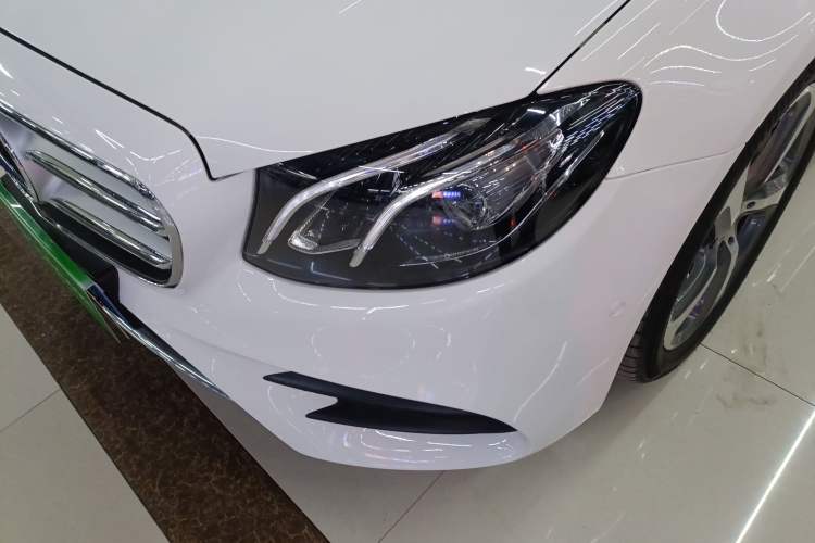 Used Mercedes-Benz E-Class 2019 Restyled E 300 L Sporty and Stylish Edition