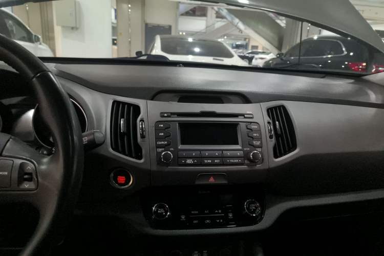 Used Kia Sportage R 2015 2.0L Automatic Two-Wheel Drive GLS