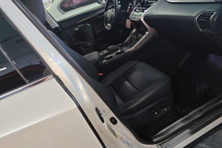 Used Lexus NX 2015 200 All-Wheel Drive Fēngshàng Edition
