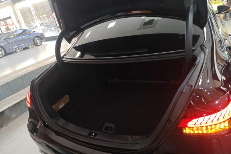 Used Mercedes-Benz E-Class 2022 E 260 L