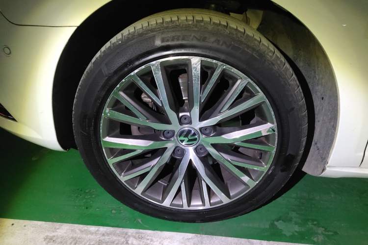 Used Volkswagen FAW-Volkswagen CC 2016 2.0 TSI Luxury Model