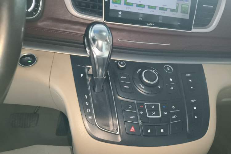 Used Buick GL8 2017 25S Luxury Version China V Standard
