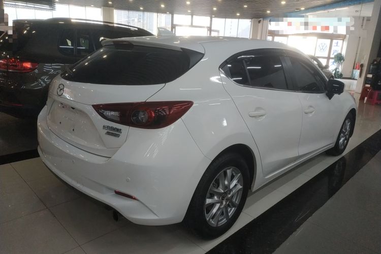 Used Mazda Mazda 3 Axela 2017 Hatchback 1.5L Automatic Luxury Model Emission Standard China V