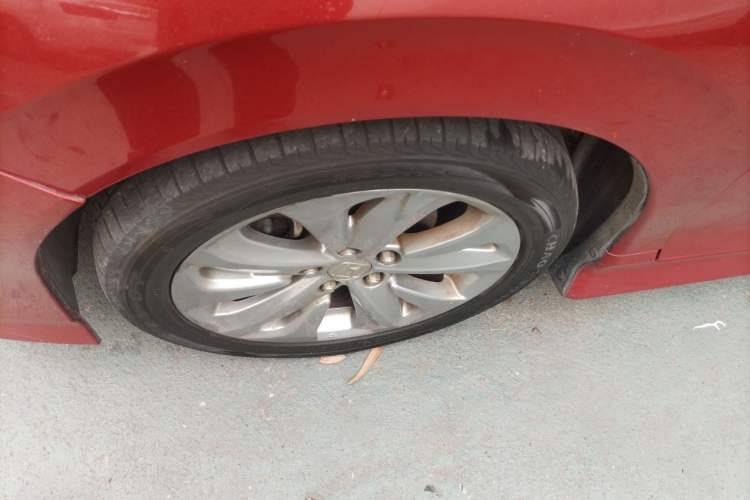 Used Honda Jade 2013 1.8L automatic Comfort version 5 seats