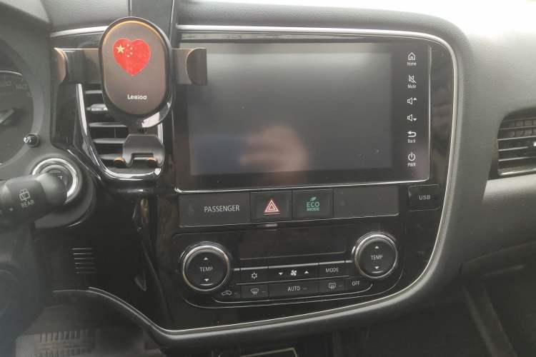 Used Mitsubishi Outlander 2016 2.4L 4x4 Elite Edition 5 Seats
