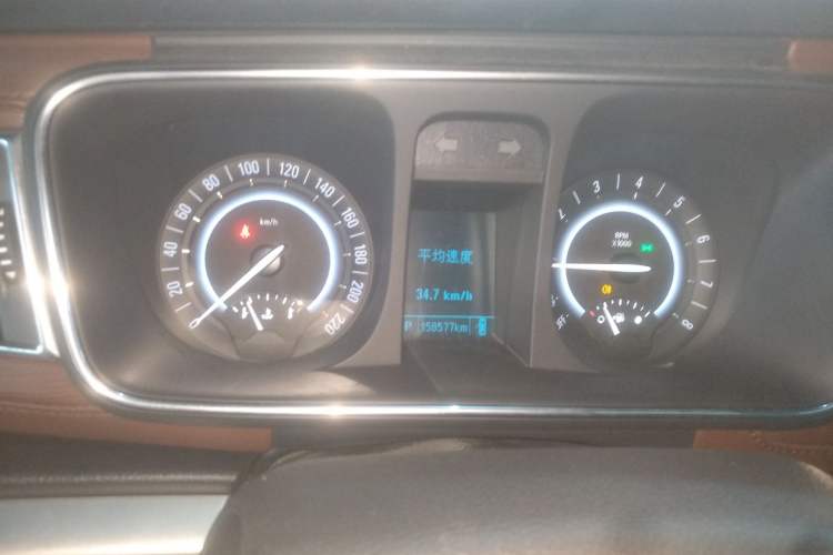 Used Buick GL8 2018 28T Luxury Model China VI Standard