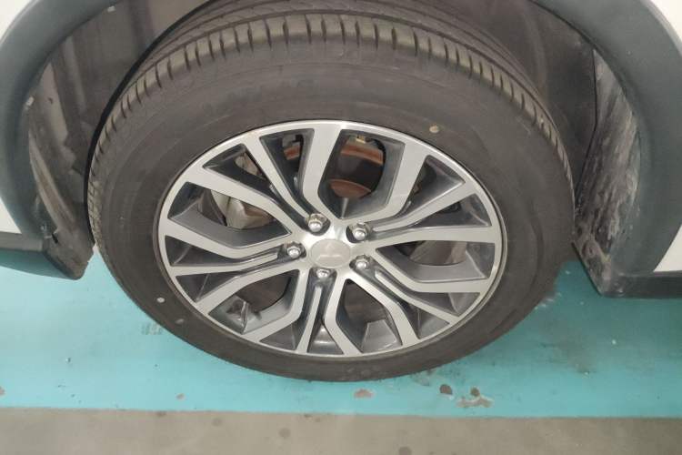 Used Mitsubishi Outlander 2018 2.0L Two-Wheel Drive Glory Edition 5 Seats
